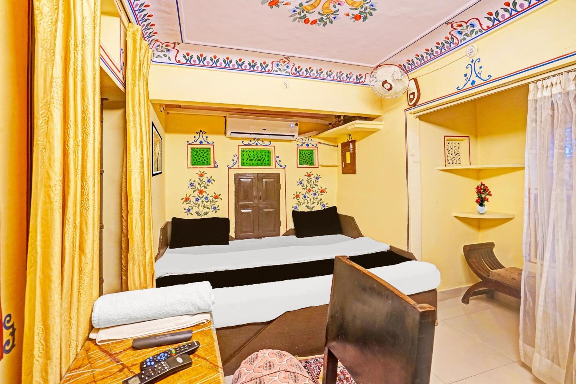 ホテル Super Collection O Ramganj Near Hawa Mahal ジャイプール エクステリア 写真