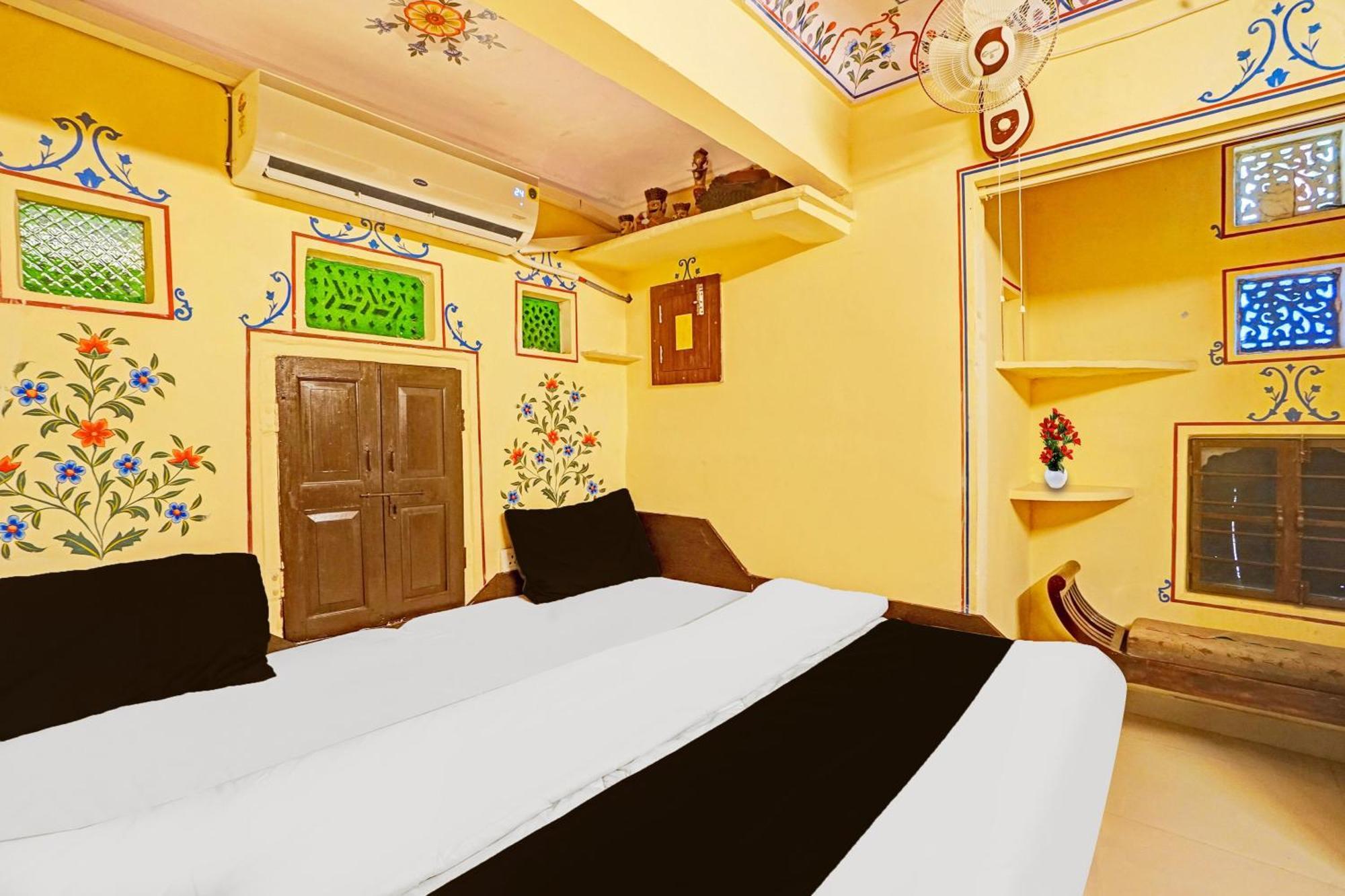 ホテル Super Collection O Ramganj Near Hawa Mahal ジャイプール エクステリア 写真